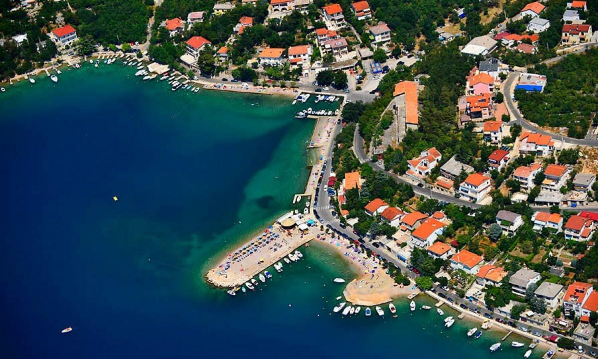Apartments Jadranovo *